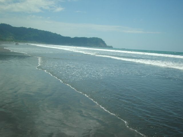 File:Jaco beach 1.jpg