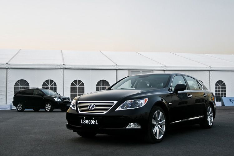 File:Lexus-LS600h-L asia spec.jpg