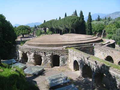 File:Villa adriana.jpg