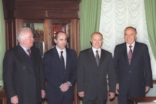 File:CIS Summit 20-22 June 2000-3.jpg