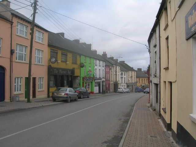 File:Castleblayney - geograph.org.uk - 309622.jpg