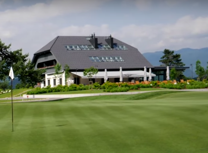 File:Clubhouse of Royal Bled Golf.png