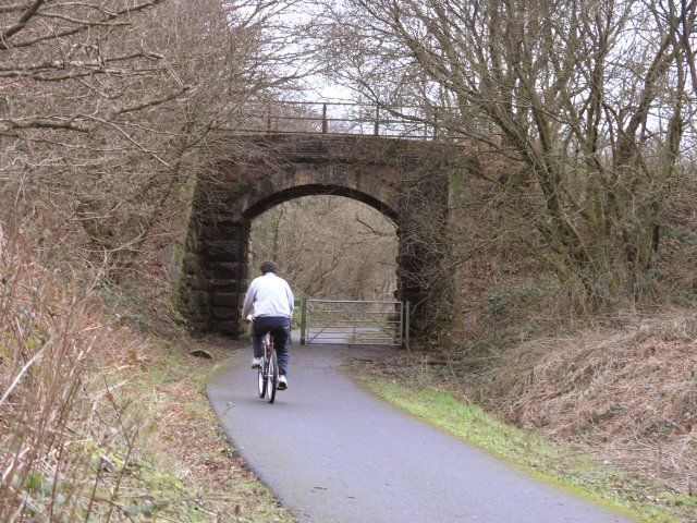 File:Cycle Path - geograph.org.uk - 352364.jpg