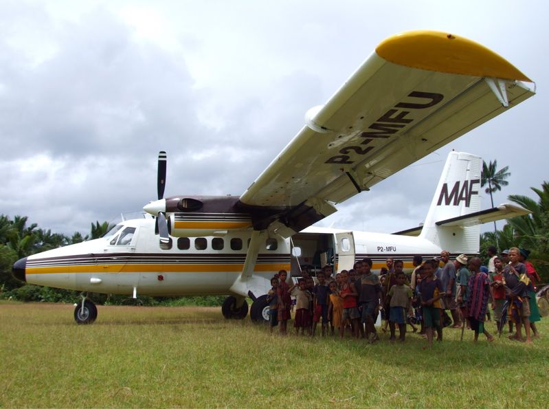 File:Mission Aviation Fellowship De-Havilland DHC6-300 P2-MFU.jpg