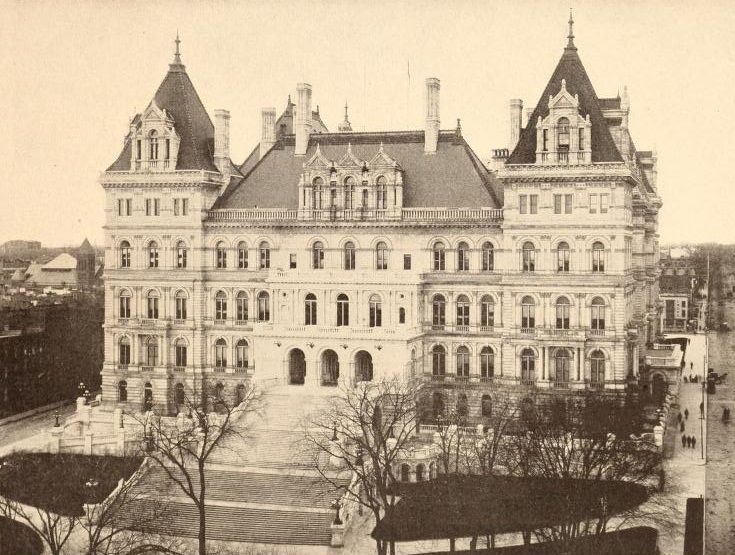 File:New York State Capitol in 1900.jpg