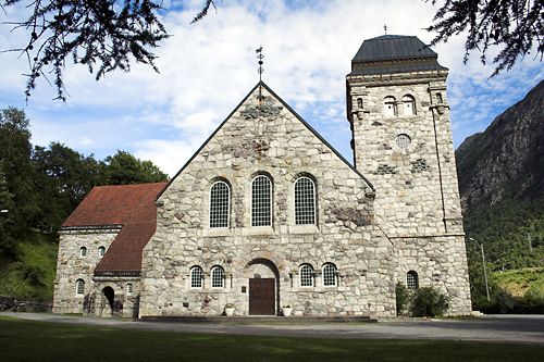 File:Rjukan Church.jpg