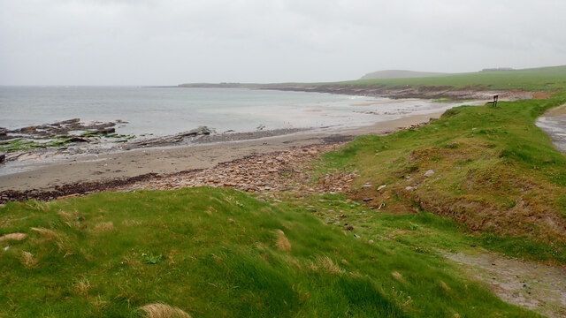 File:Warebeth Bay - geograph.org.uk - 6868839.jpg