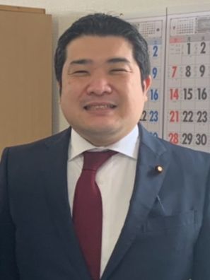 File:2022年7月14日粘處長拜會眾議院山岡達丸議員 (cropped).jpg