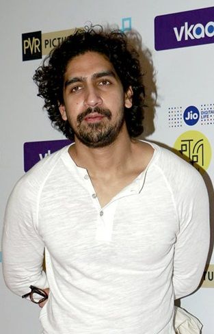 File:Ayan M Jio-MAMI-Film-Club.jpg