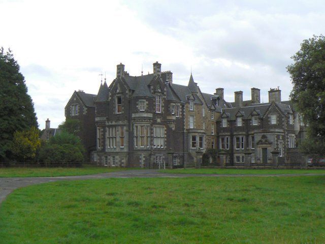 File:Balcarres House - geograph.org.uk - 1465289.jpg