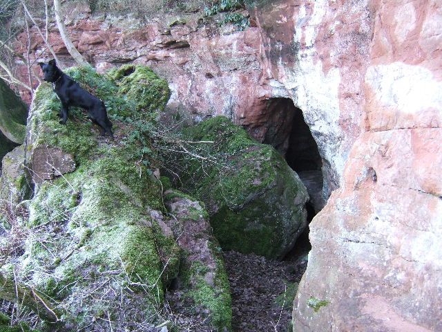 File:Mad Allens Hole.jpg