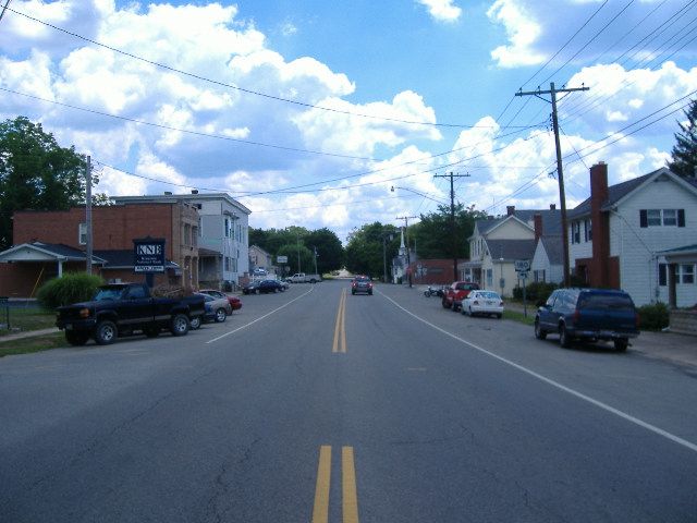 File:Adelphi, Ohio.JPG