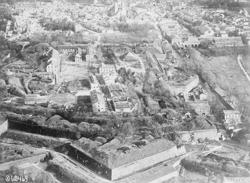 File:Aerial Photographs of the Western Front Q48890.jpg