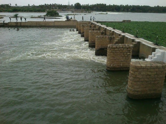 File:Jedarpalayam Dam.jpg