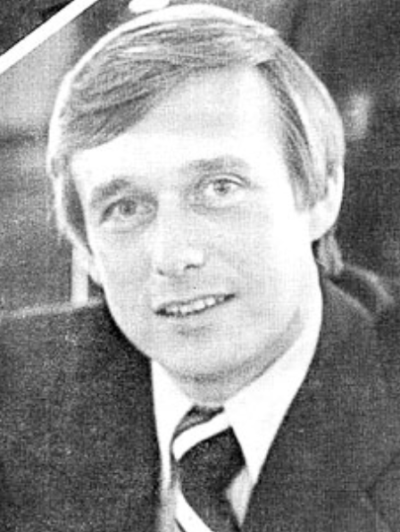 File:Martin J. Schreiber (1977).png