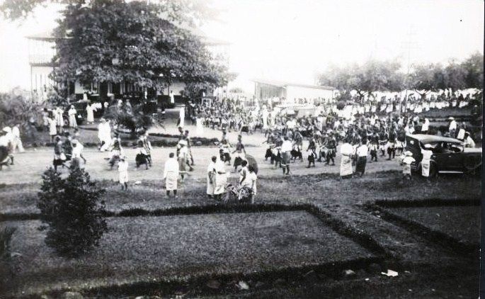 File:Mau demonstration in Apia 1929.jpg