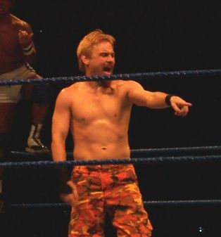 File:SpikeDudley in Australia cropped.jpg