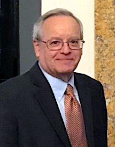 File:Stuart Rothenberg in 2018.jpg