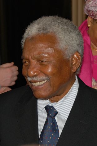 File:Ali Hassan Mwinyi 2.jpg