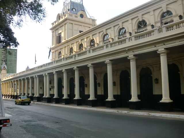 File:Antigua Estación Central de Ferrocarriles en Asunción.jpg