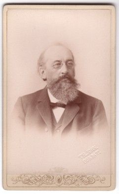 File:Edmund August Friedrich Russow.jpg