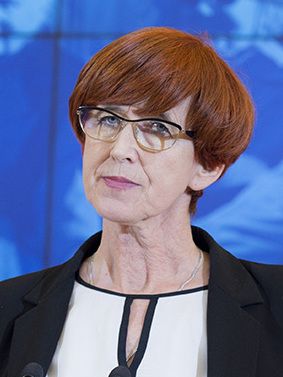 File:Elżbieta Rafalska (2017, cropped).jpg