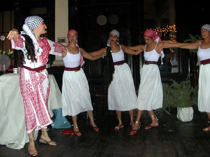 File:Female dabke dancers.jpg