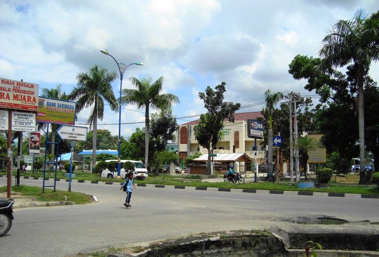 File:Kota Bangkinang, Kampar (2).JPG