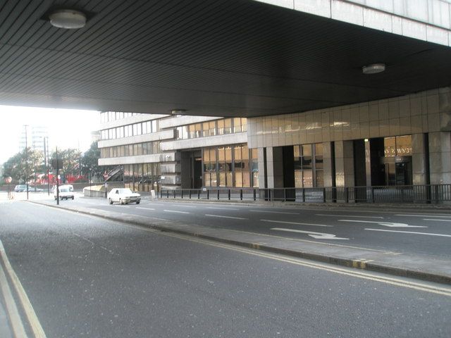 File:Puddle Dock - geograph.org.uk - 967946.jpg