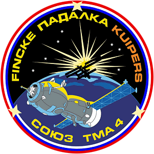 File:Soyuz TMA-4 Patch.png