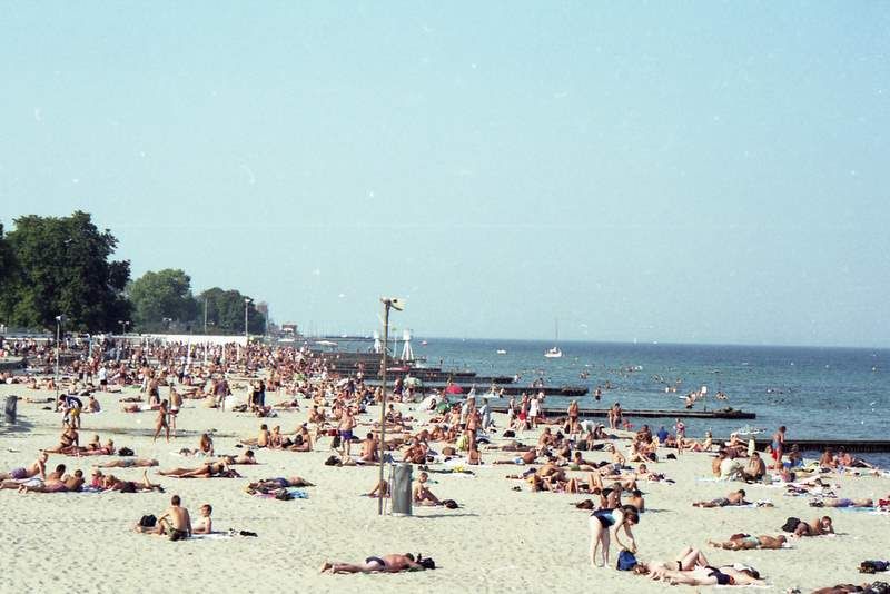 File:Bellevue Beach (Copenhagen).jpg