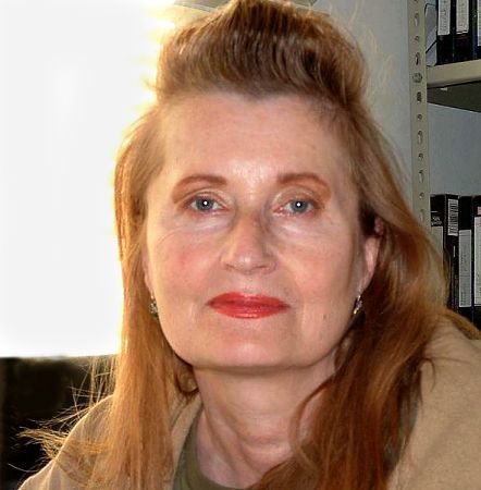 File:Elfriede jelinek 2004 small cropped.jpg