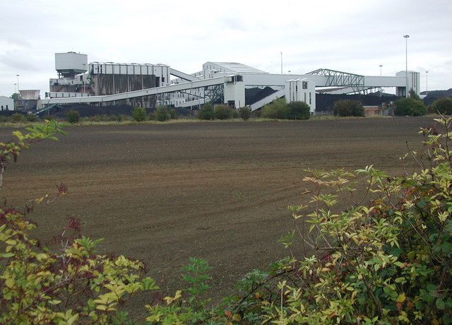 File:Kellingley Colliery - geograph.org.uk - 579893.jpg