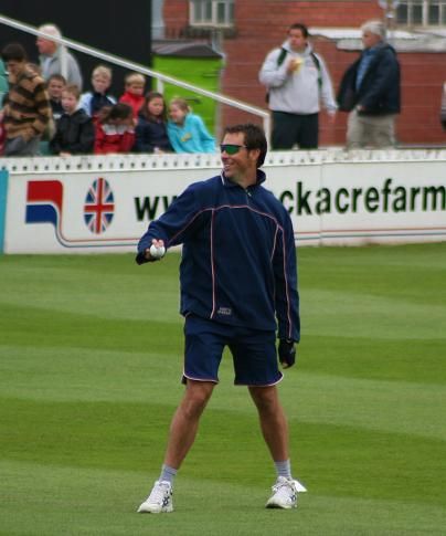 File:Marcus Trescothick 2007.JPG