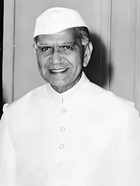 File:President Fakhruddin Ali Ahmed.jpg