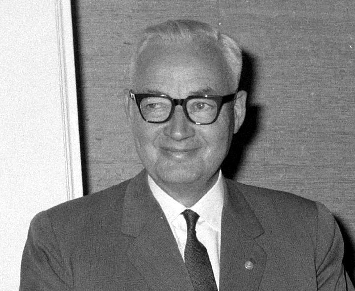 File:Prof. dr. ir. Van der Maas, 1962.jpg