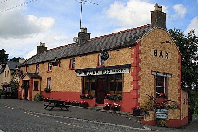 File:Public House - geograph.org.uk - 904104.jpg