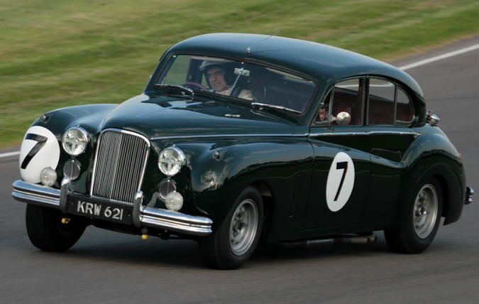 File:Rowan Atkinson at Goodwood Revival 2009.jpg