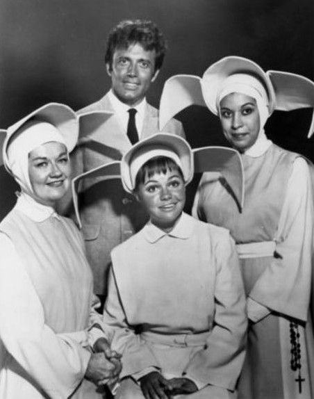 File:Sally Field Flying Nun 1967.JPG