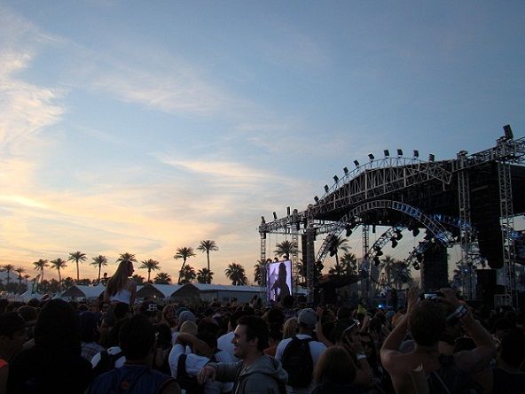 File:The Weeknd performing at Coachella 2012.JPG