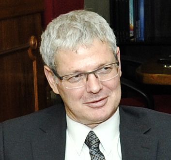 File:Alon Ushpiz (20043622844) (cropped).jpg