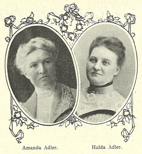 File:Amanda och Hulda Adler i Idun 1911.png