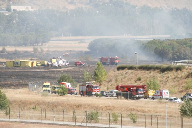 File:Emergencias Accidente Spanair.jpg