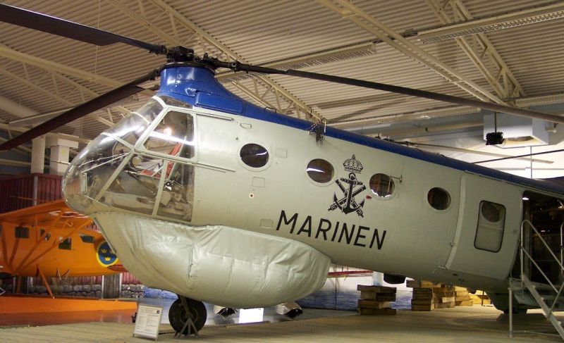 File:Piasecki H-21 - left.jpg