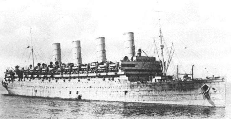 File:RMS Aquitania.jpg