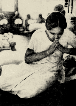 File:Sirimavo Bandaranaike 1961 (cropped) 7.PNG