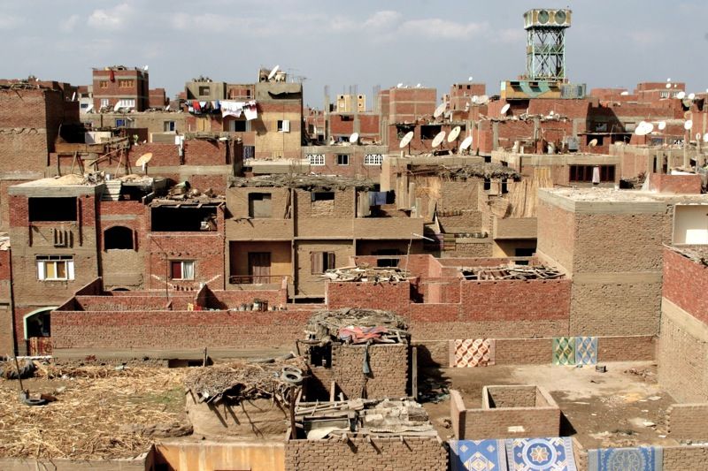 File:Slum in Cairo.jpg