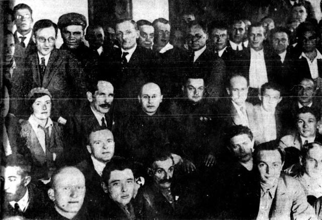 File:White Sea Canal Writers brigade.jpg