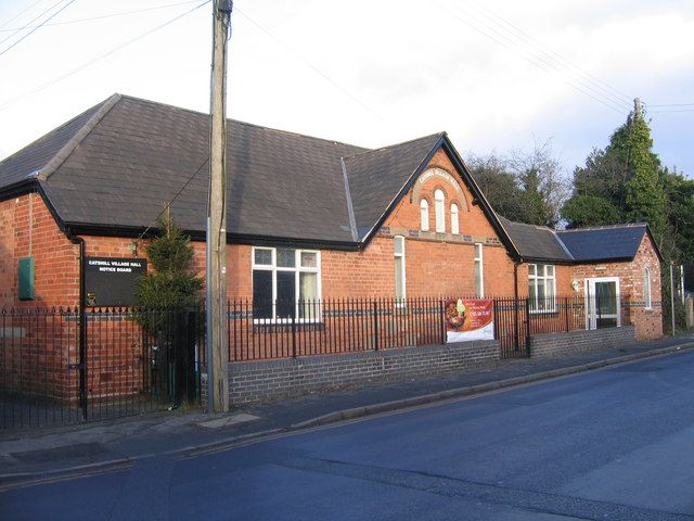 File:Catshill Village Hall.jpg