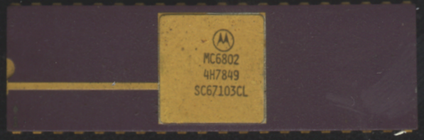 File:Ic-photo-motorola-MC6802.png